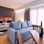 Lux Park - Hotel, & Hotell Fátima