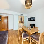 Lux Park - Hotel, & Ξενοδοχείο 4*