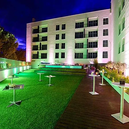 מלון Lux Park - Hotel, &