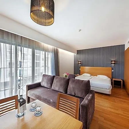 Lux Park - Hotel, & 4* פאטימה