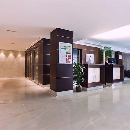 Lux Park - Hotel, & 4*
