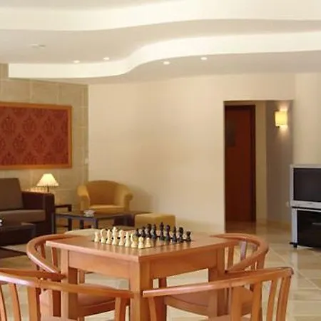 Lux Park - Hotel, & 4* فاطمة