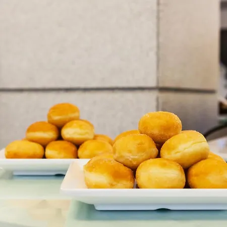 Lux Park - Hotel, & Hotel 4*