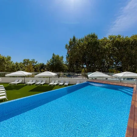 Lux Park - Hotel, & 4* Φάτιμα