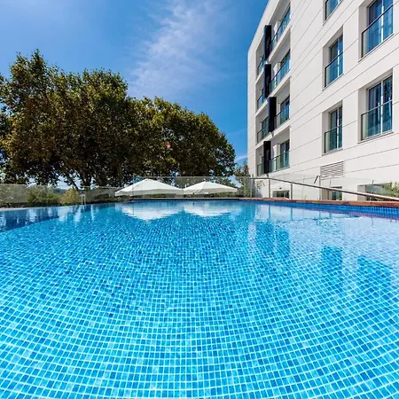 Lux Park - Hotel, & Otel Fátima