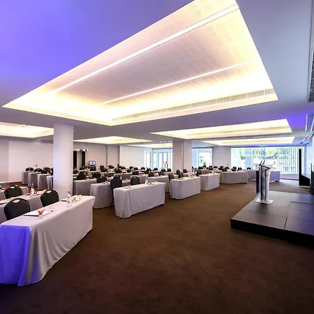 Lux Park - Hotel, & Ξενοδοχείο