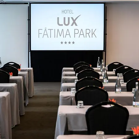 Ξενοδοχείο Lux Park - Hotel, & 4*
