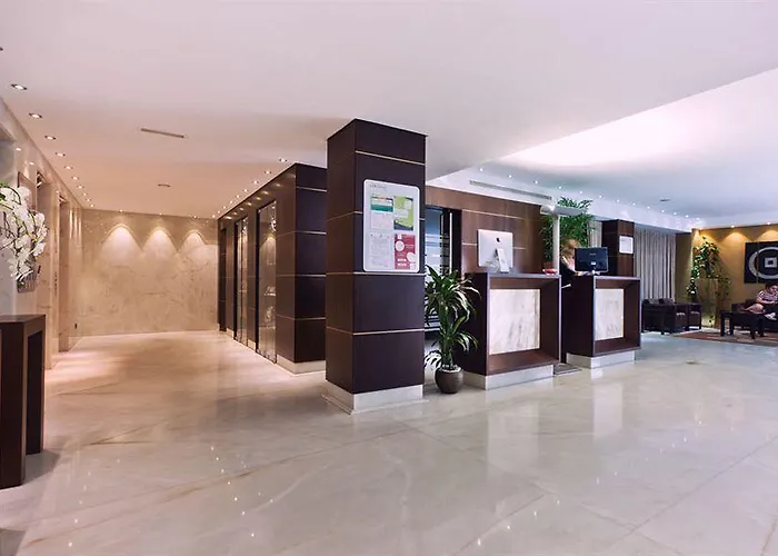 Lux Park - Hotel, & 4*