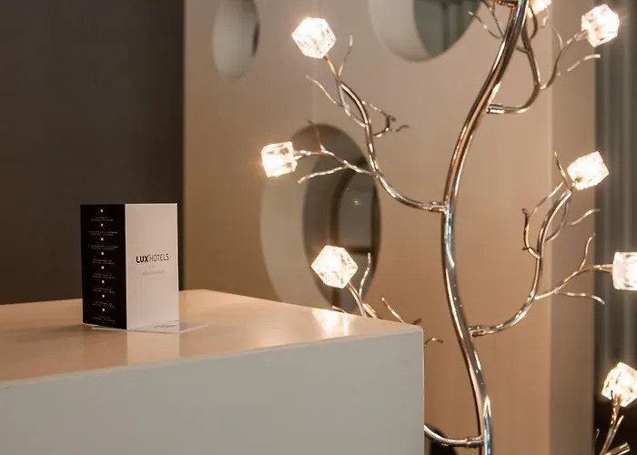 Lux Park - Hotel, & ファティマ