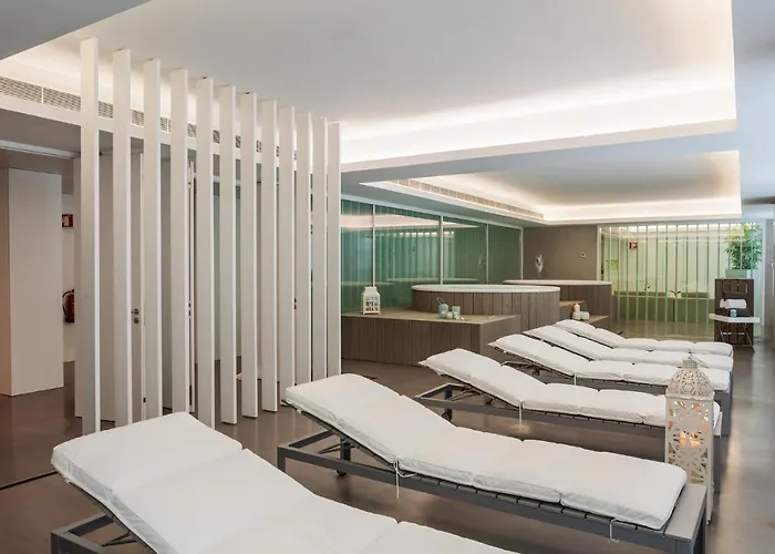 Hotel Lux Park - Hotel, Suites&residence