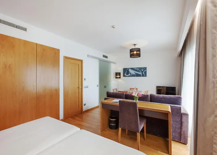 Hotel Lux Park - Hotel, Suites&residence Fátima