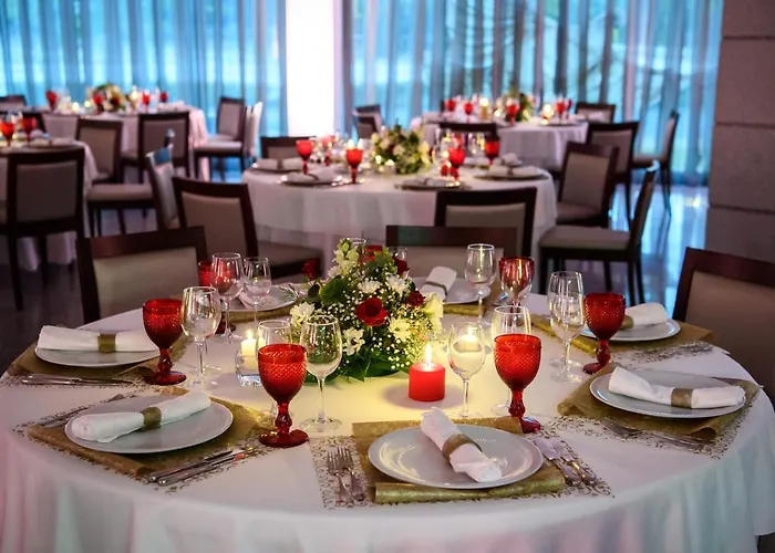 Lux Park - Hotel, & ホテル ファティマ